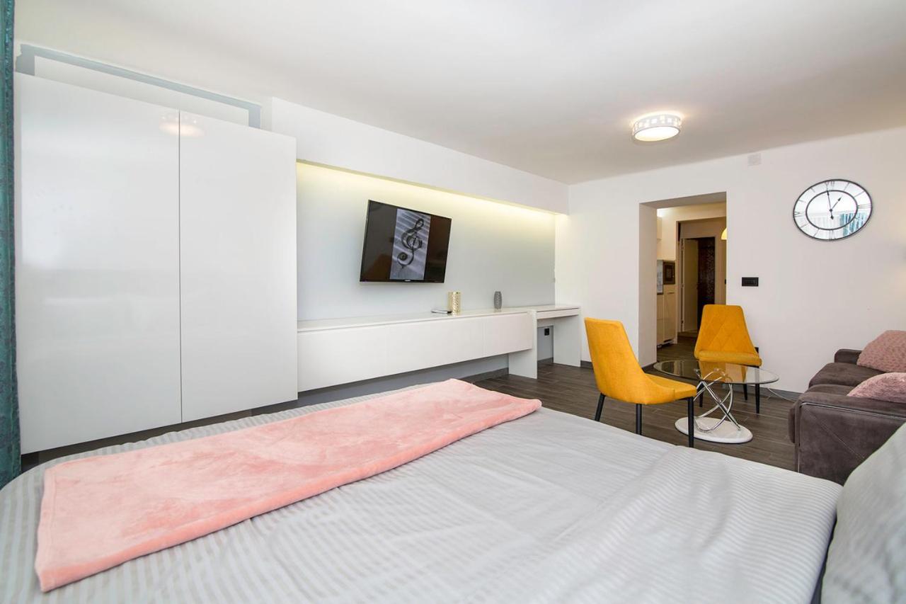 City Center Apartment ベオグラード エクステリア 写真